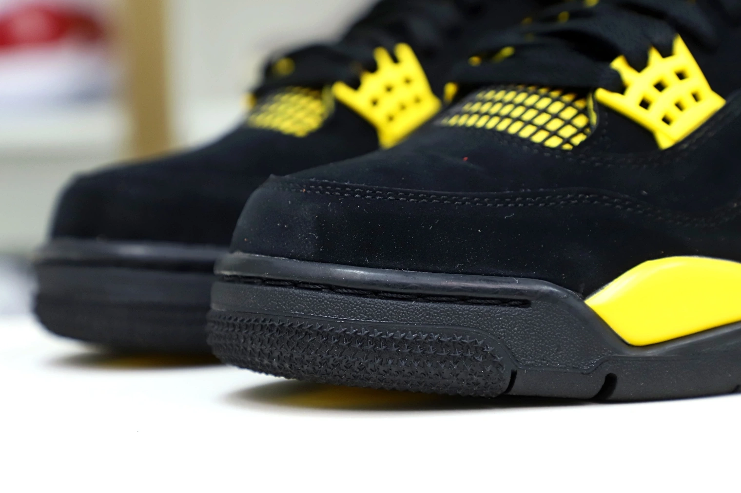 2023  Jordan Air Jordan4 thunder 0827